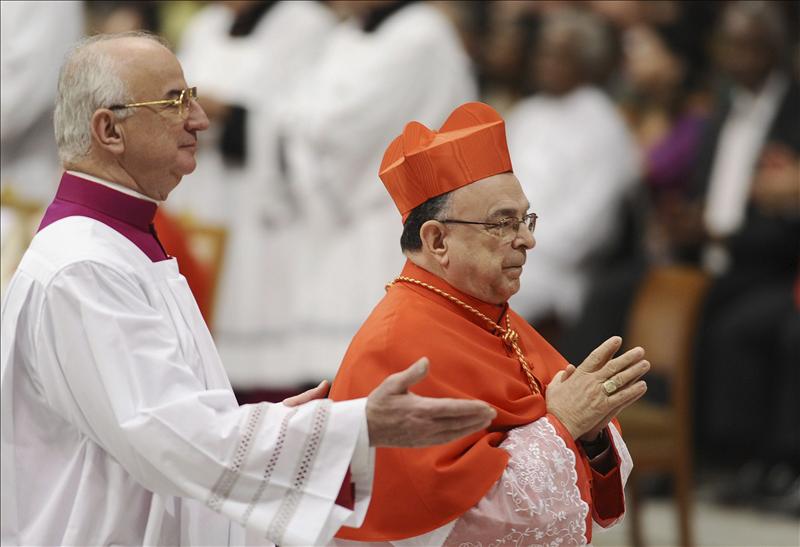 Brasil tiene cinco cardenales candidatos a suceder a Benedicto XVI