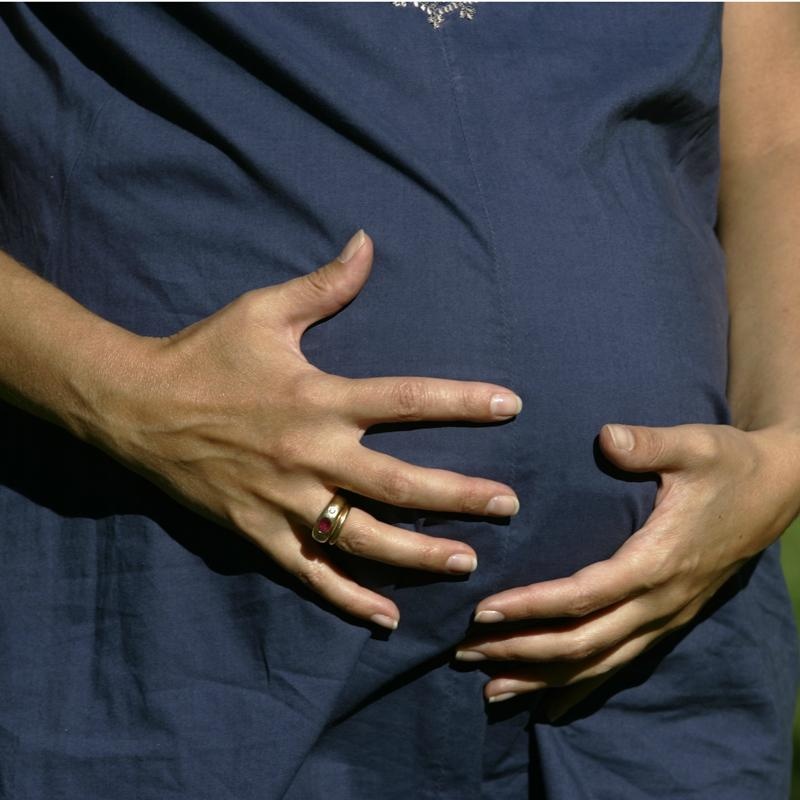 Expertos de Sanitas apuestan por que la mujer sea consciente de los cambios que sufre su cuerpo en el embarazo