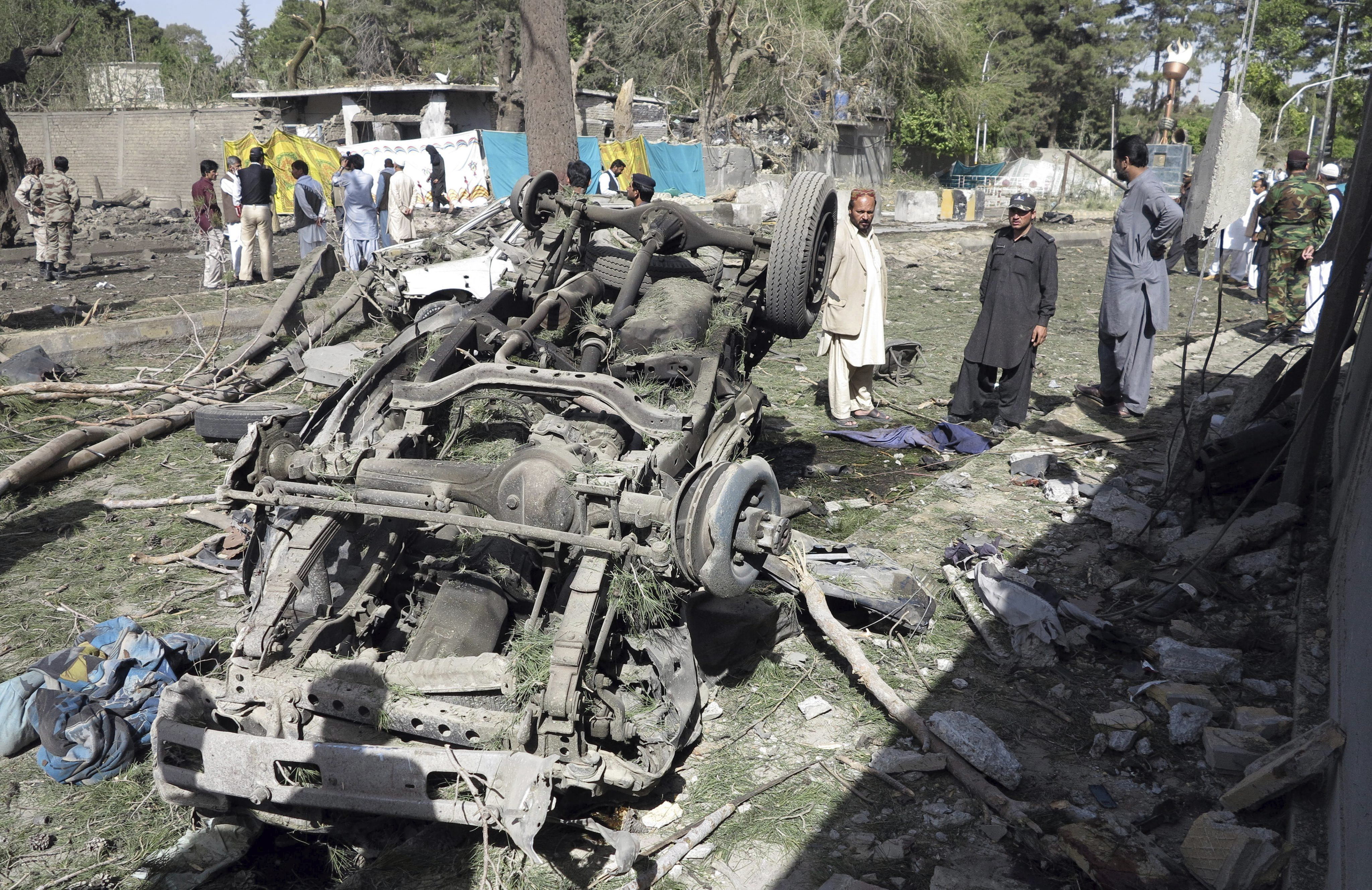 Al menos diez muertos en un doble atentado en el noroeste de Pakistán