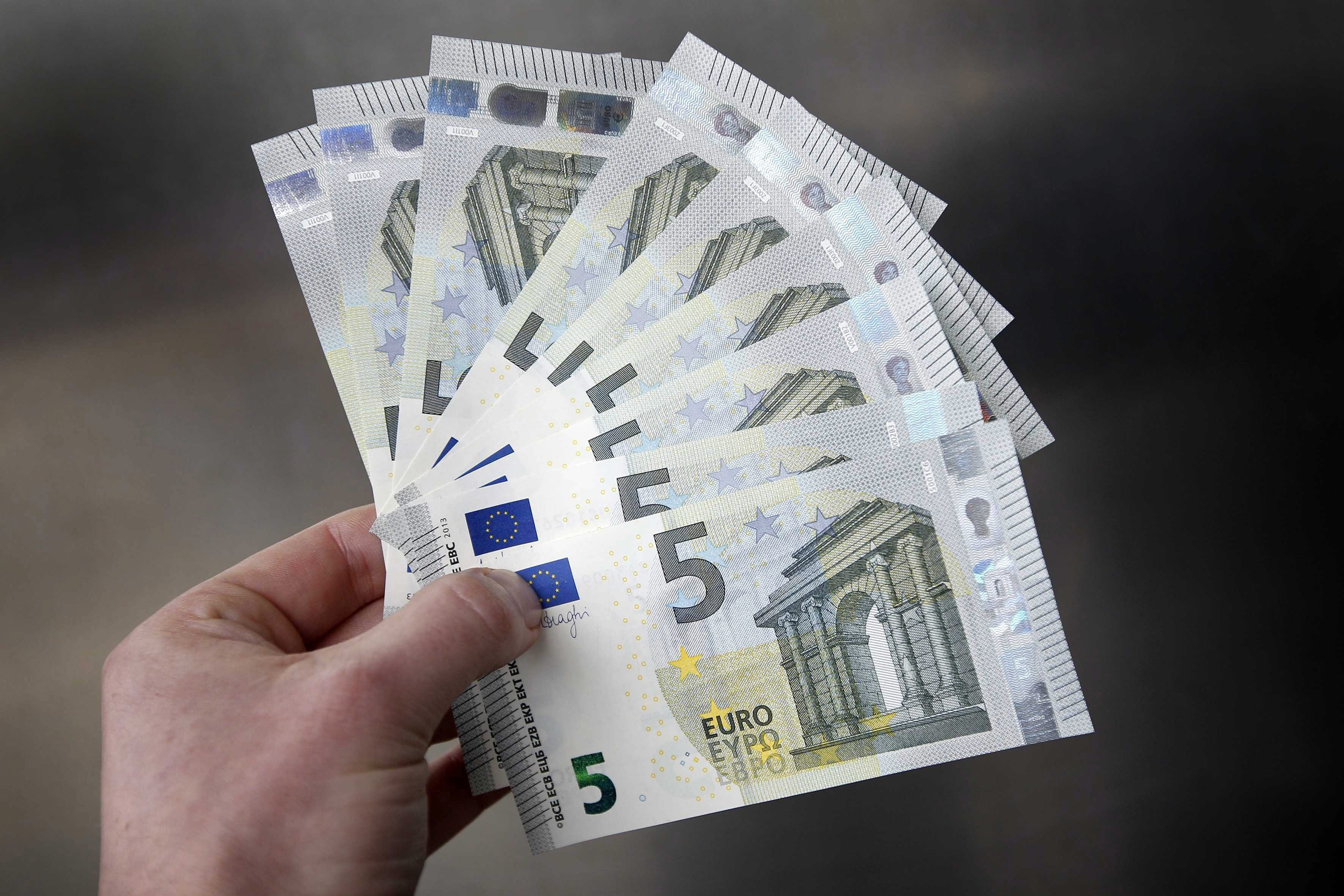 El 80% de los impuestos recaen en los que cobran menos de 33.000 euros