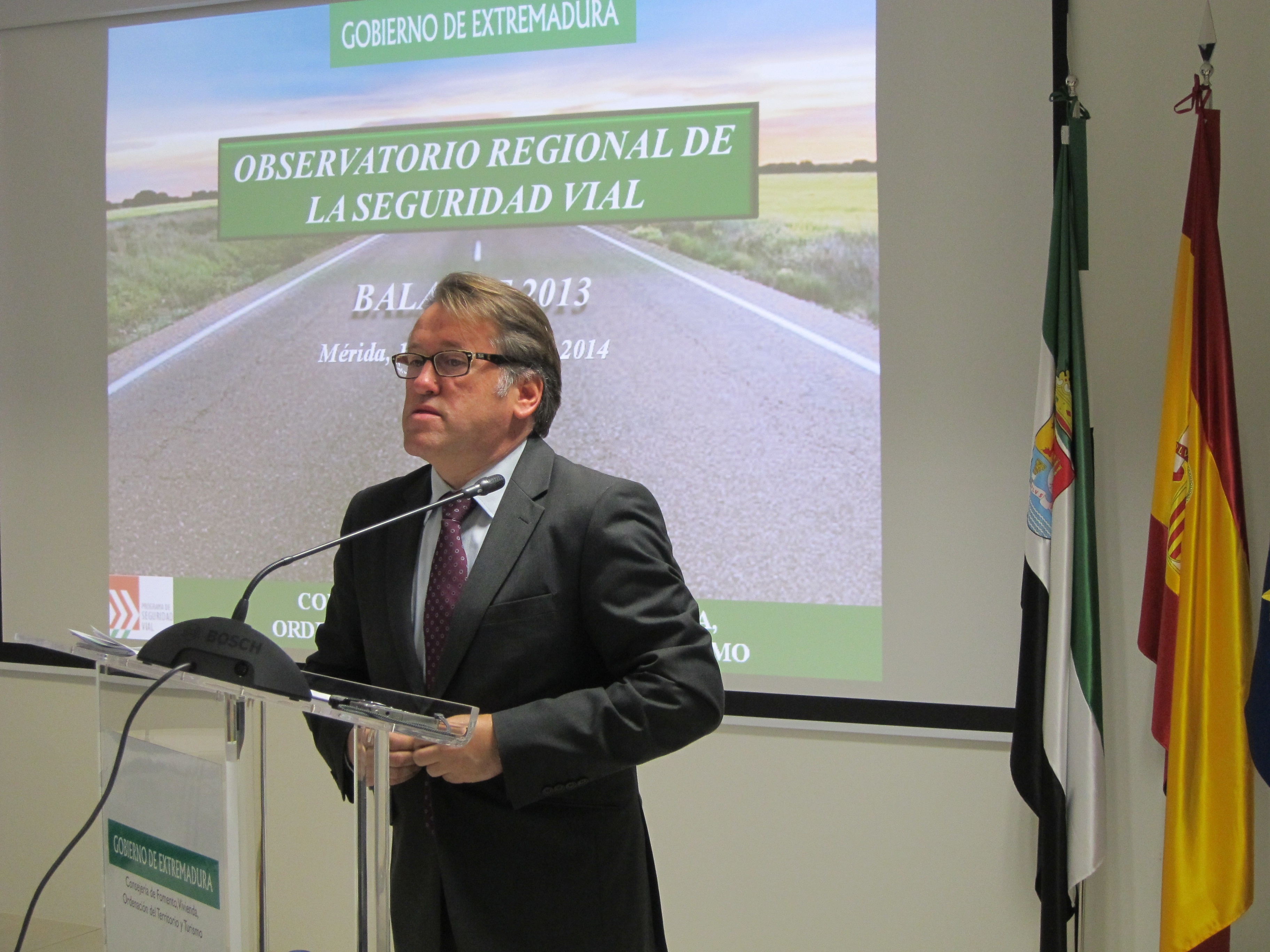 Las carreteras de la red autonómica de Extremadura baten en 2013 el récord de baja siniestralidad