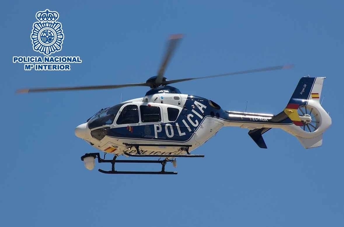 El helicóptero de la Policía Nacional incorpora una videocámara para prevenir la delincuencia