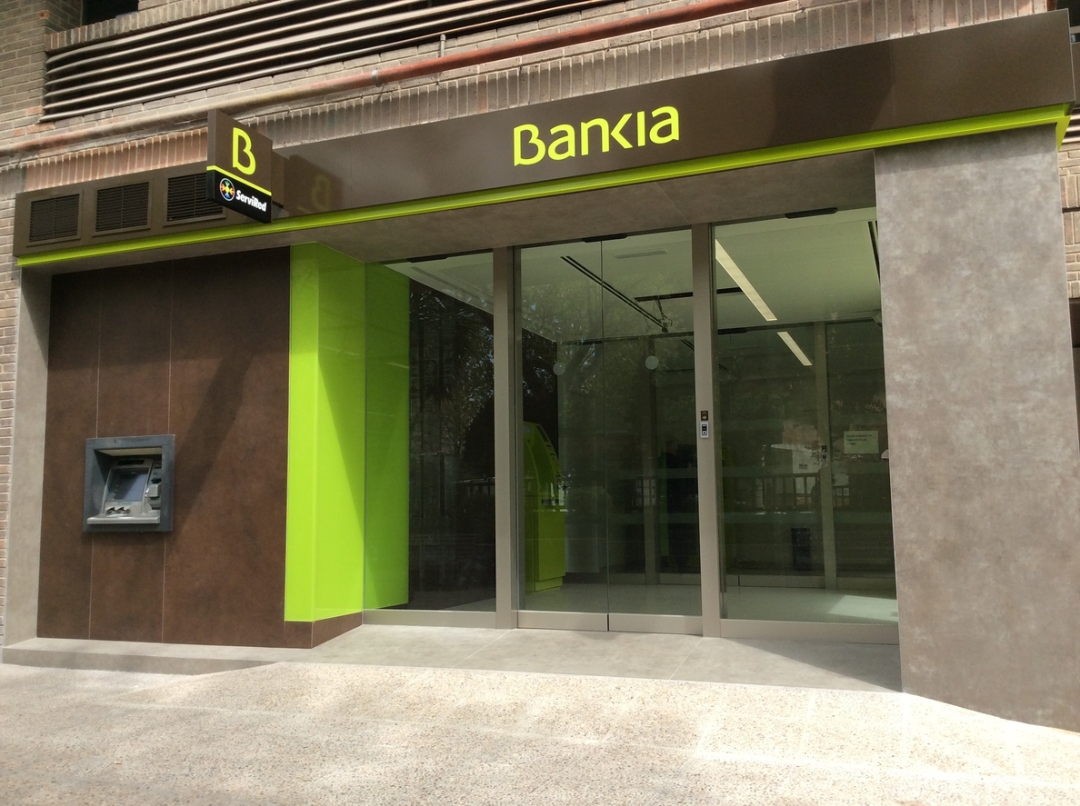 La banca desmonta el 30% de la red de oficinas previa a la gran crisis