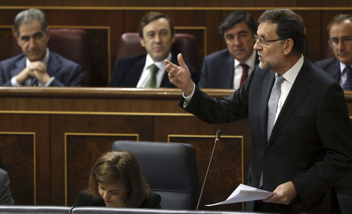 Rajoy cambia de estrategia y refuerza su comunicación en el año electoral