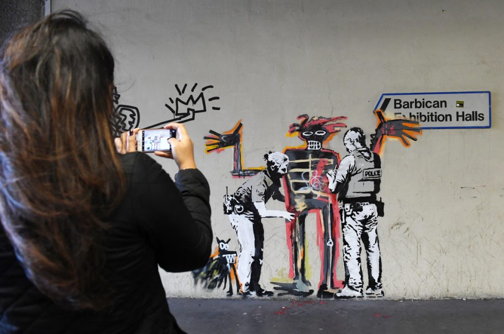 Un concejal inglés pide «limpiar» un mural de Banksy que no considera «arte»