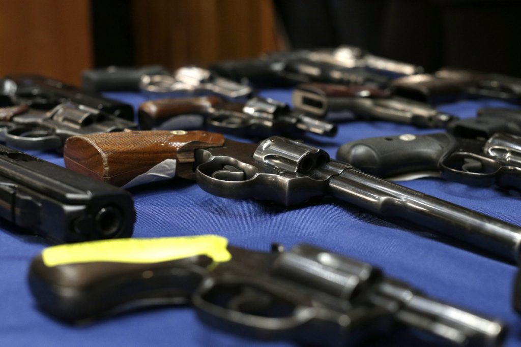 Recuperan más de 50.000 armas de EE.UU. usadas en crímenes en 15 países