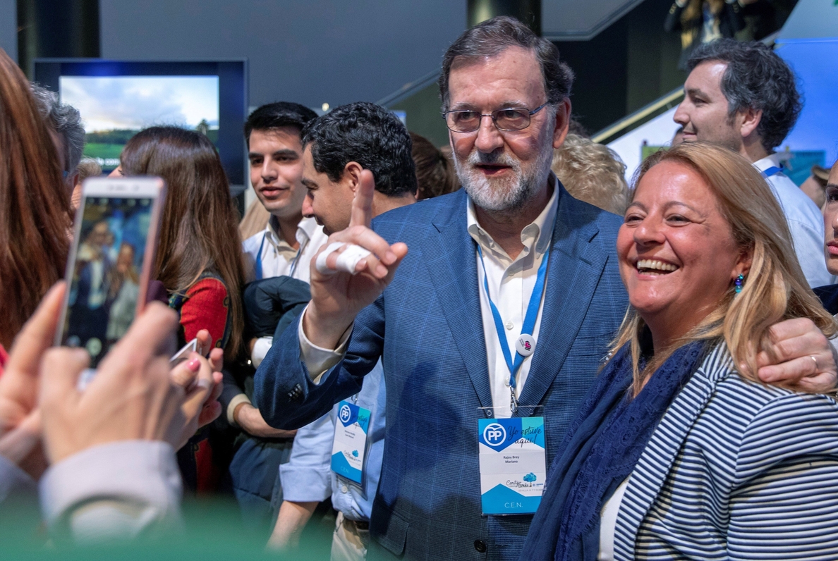 Rajoy afirma que el Gobierno trabajará «duro» para aprobar los presupuestos