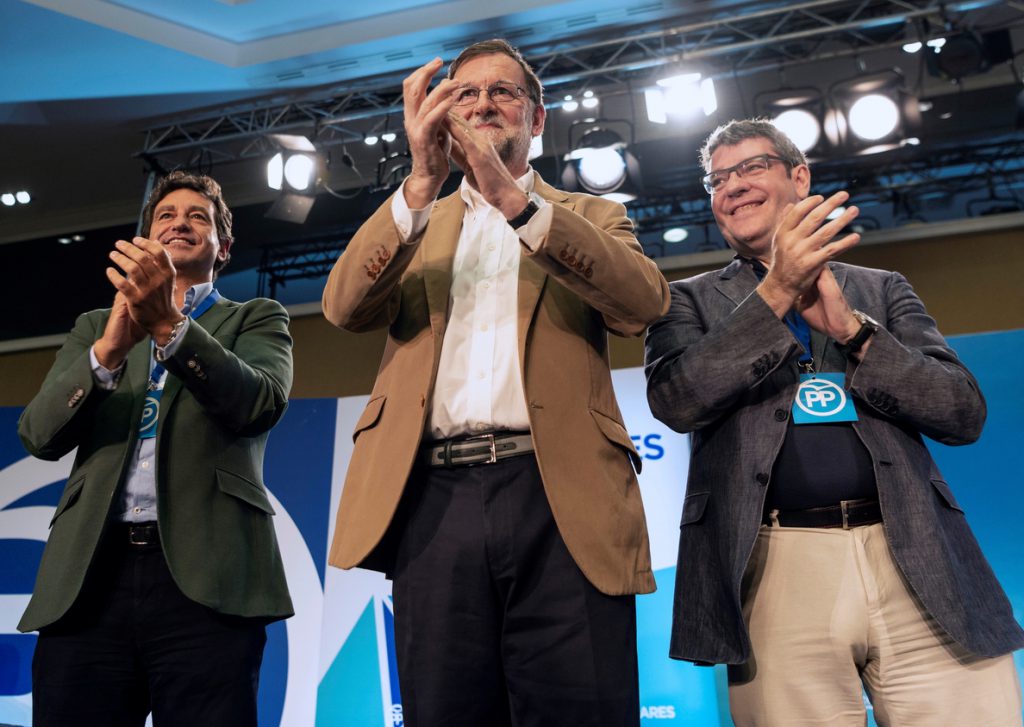 Rajoy dice que cumplió con su «obligación» en Cataluña y que el resto está en manos de la Justicia