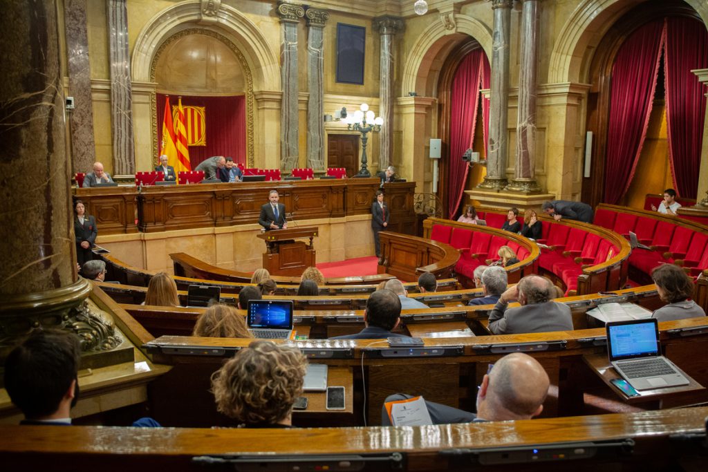 JxCat, ERC, ‘comuns’ y CUP registran la comisión de investigación en el Parlamento catalán sobre la Casa Real