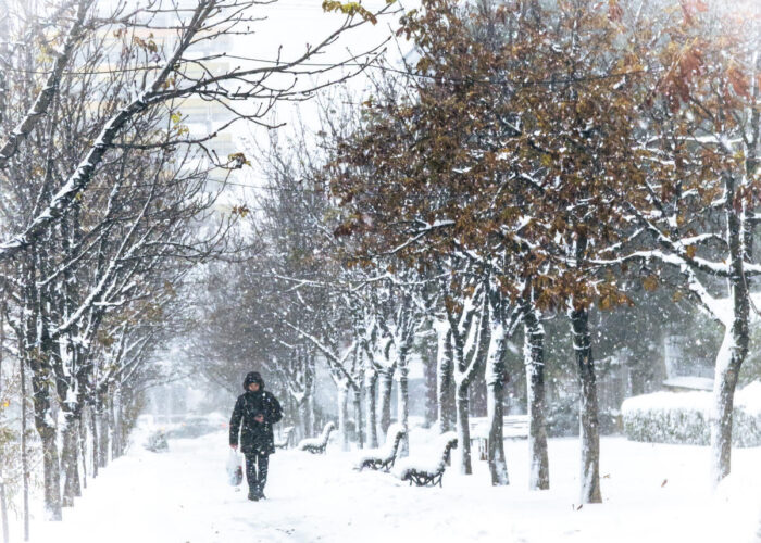 Las tormentas de nieve e interrupciones del suministro eléctrico afectan a las entregas de ayuda en Ucrania
